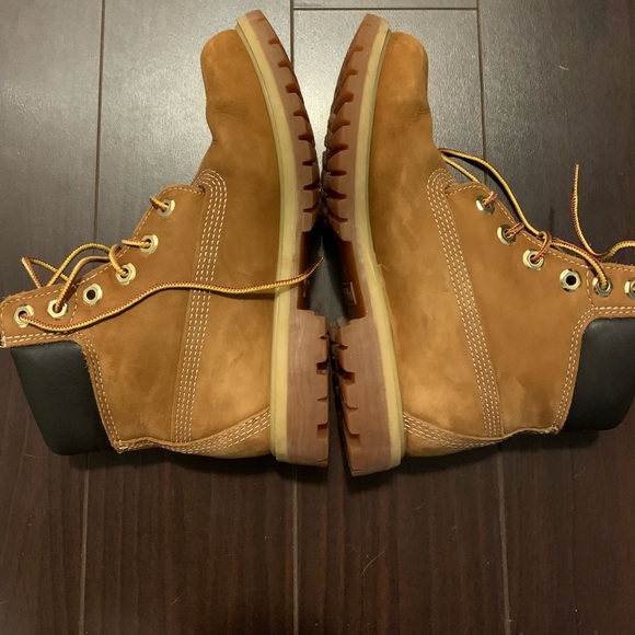 Timberland Boots - Picture 3 of 4